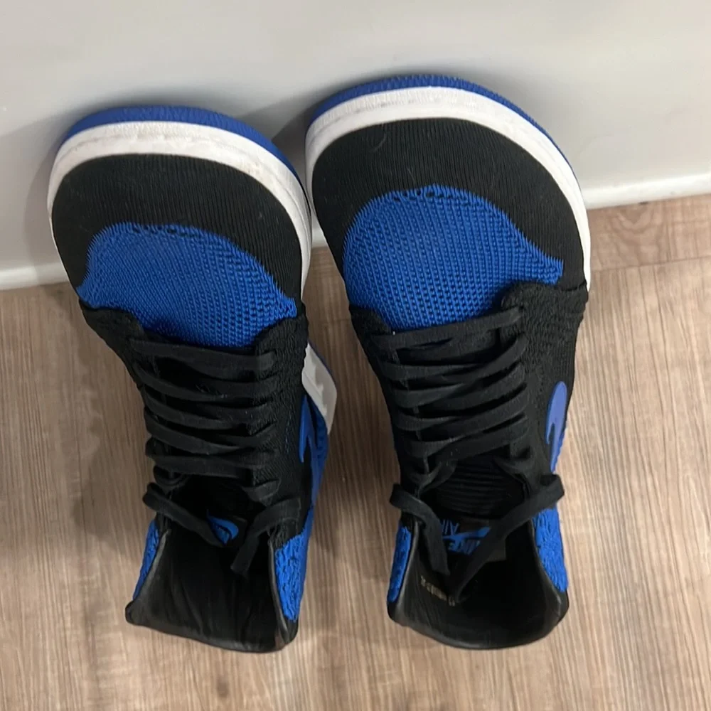 Jordan 1 Retro High OG Flyknit - Royal - Size 13 - Like New - Picture 4 of 4
